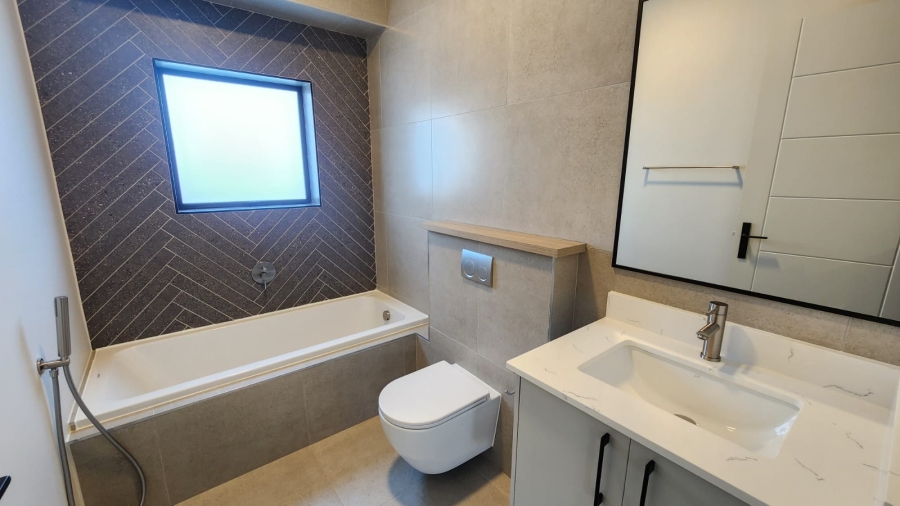 3 Bedroom Property for Sale in Glenwood Ridge Western Cape